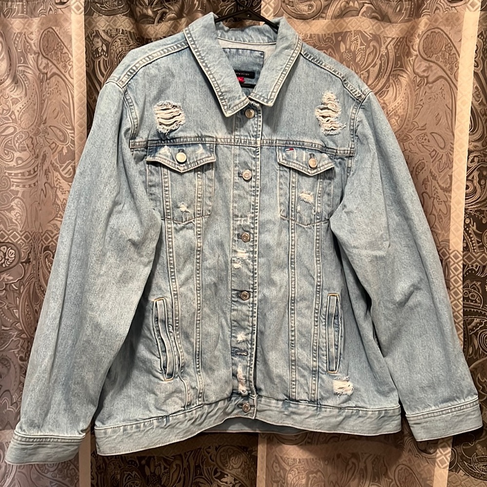 Mens XL Tommy Hilfiger Distressed Jean Jacket